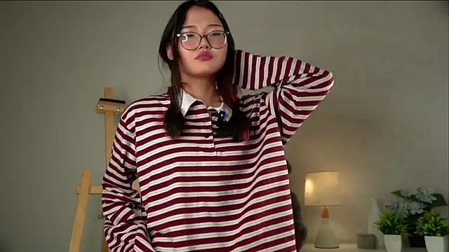 Chatroom XXX en direct de NelleMihalko