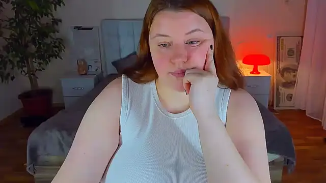 PolinaSalvatore 即時 XXX 聊天