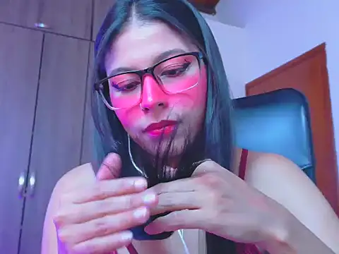 _ALLYSON18_ 即時 XXX 聊天