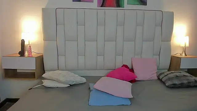 mask_red_girl live XXX chat