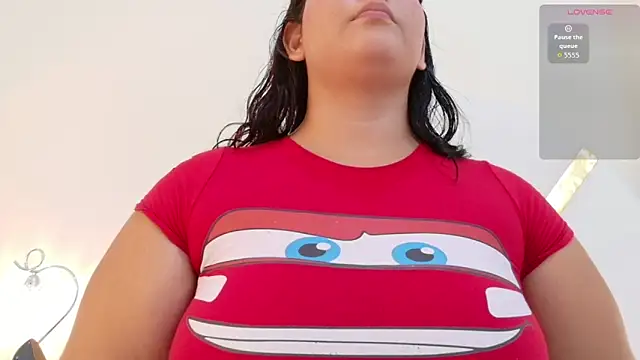 Chat XXX en directo de Nikki_Karter