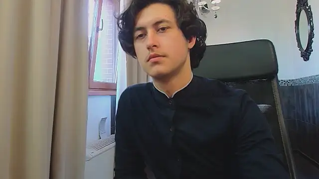 GriffinDane Adlı Modelin Canlı XXX Sohbeti