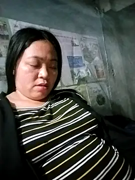 Min-in 在線直播表演