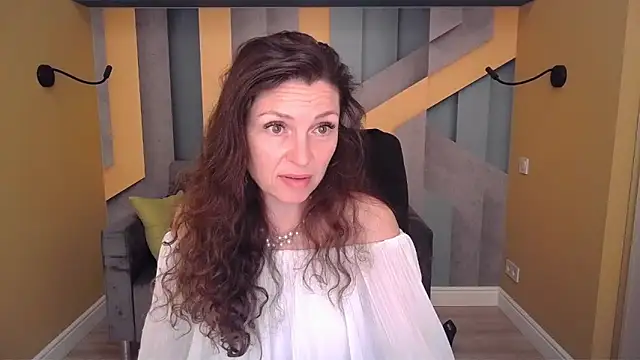 Chat XXX en directo de EllaLong