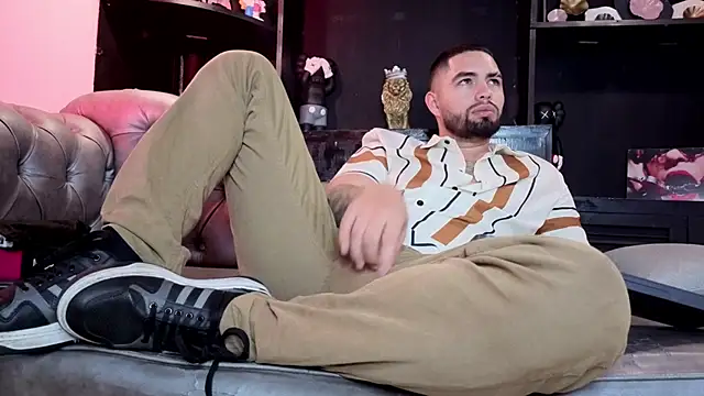 matteosantos' Webcam Show