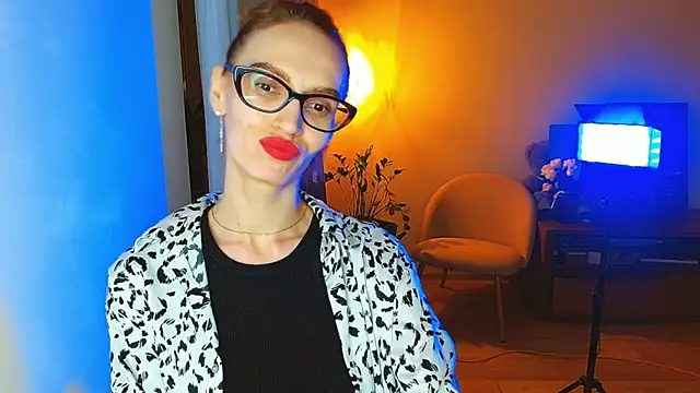 Lady_Sunshine_: онлайн-секс-чат