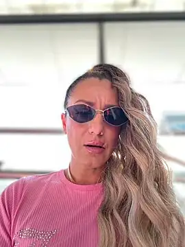 adya-aly Webcam-Show