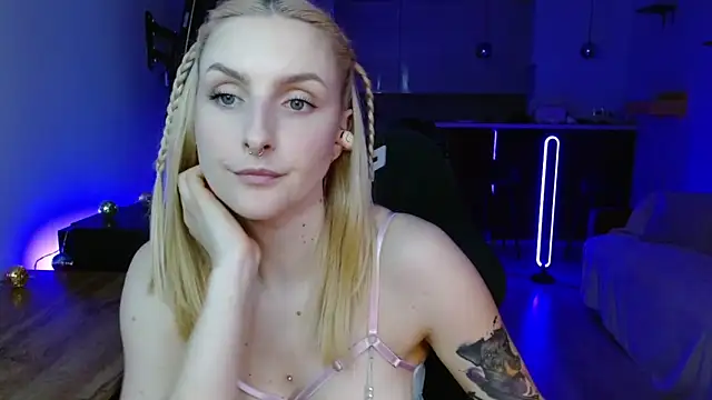 Chat +18 de illusorycat ao vivo