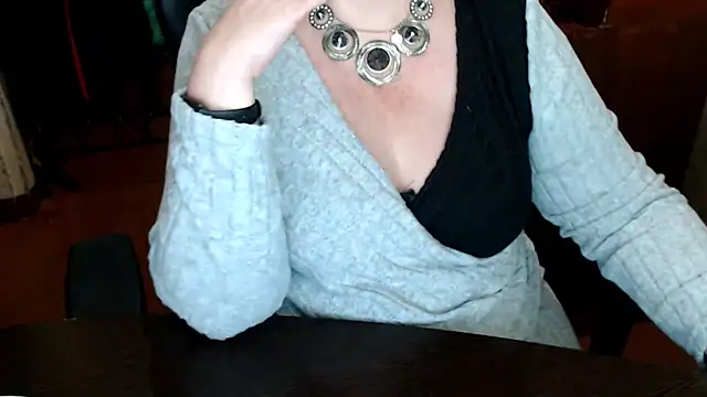 AlisaHot55: απευθείας συνομιλία ΧΧΧ