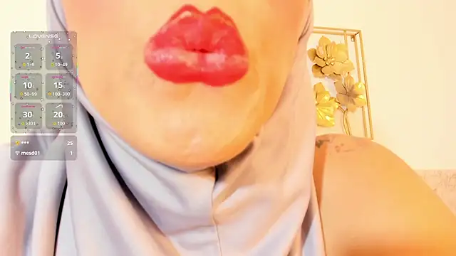 XXX chat uživo modela hanajameela