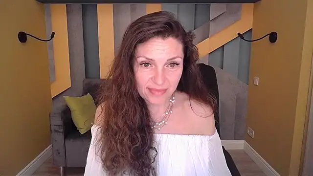 EllaLong: απευθείας συνομιλία ΧΧΧ