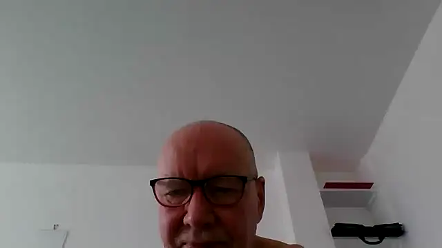 Pokazy przed kamerką – jimmybenido