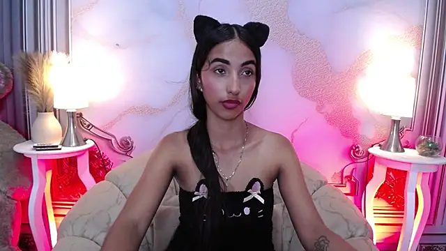 MilkyLally's Live XXX Chat