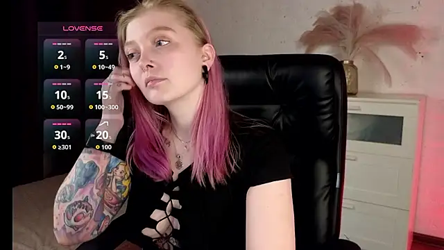 Kiki_shay's Live XXX Chat