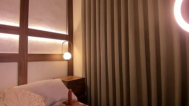 SarhaVega লাইভ XXX চ্যাট