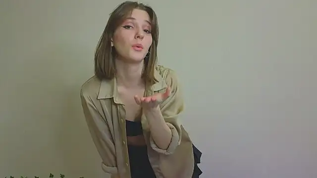 PeachyWhisper Live XXX-Chat