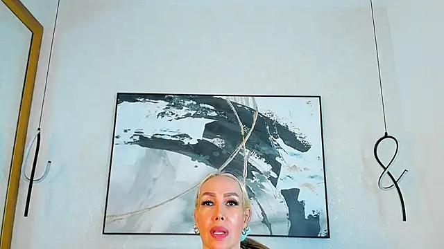 SophiMarin 라이브 XXX 채팅