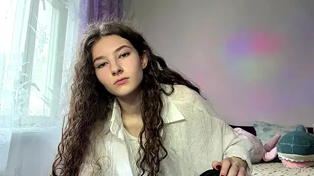 Sarahyourfantasy webkamerás műsora