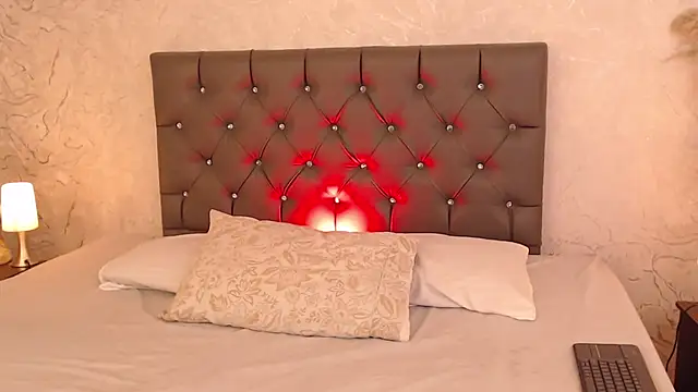 XXX chat uživo modela Sabriinaa_Foxx