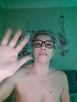 LunaBlaise 即時 XXX 聊天