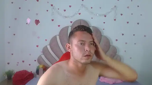 sven_fox723's Live XXX Chat