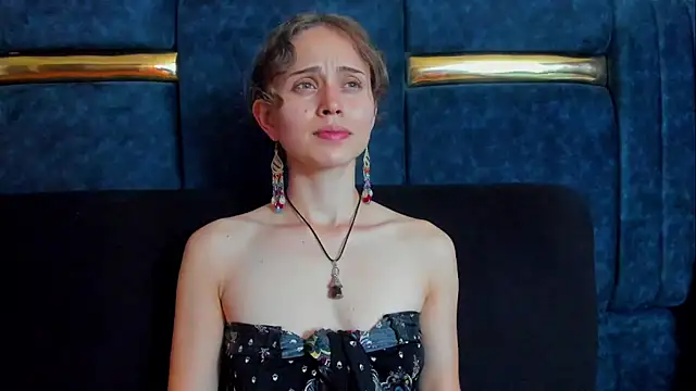 fulfill_fantasies1's Live XXX Chat