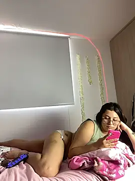 Czat XXX na żywo – Velma_star