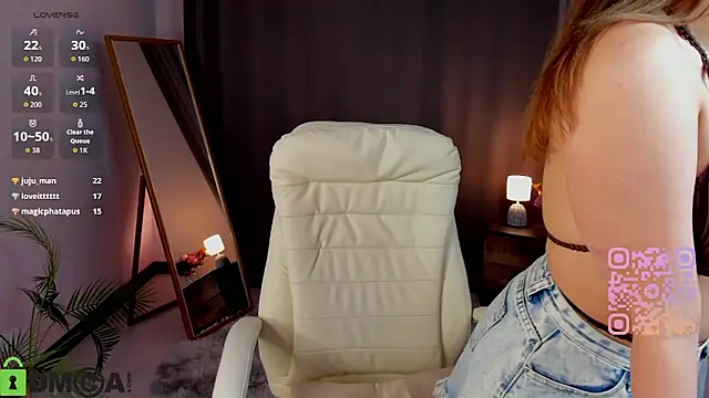 serinella_'s Live XXX Chat