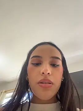 Mia-villalobos' Live XXX Chat