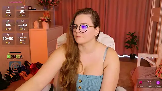 KellyKleine: онлайн-секс-чат