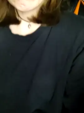 Chat XXX en directo de Aashikalaa