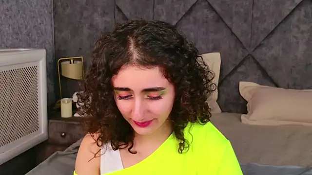 Susan_Fors Adlı Modelin Canlı XXX Sohbeti