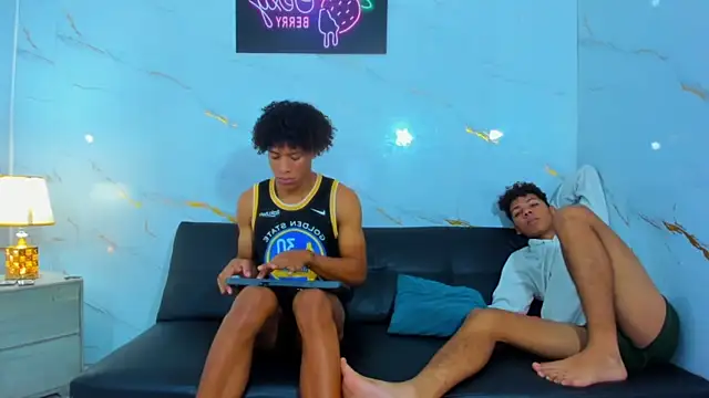 Spicy_guys Webcamshow