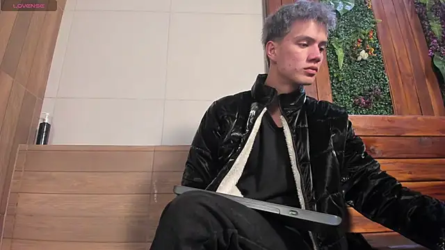 nicktorn Live XXX-chat