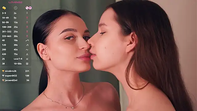 Chatroom XXX en direct de ZofiaSoshnik