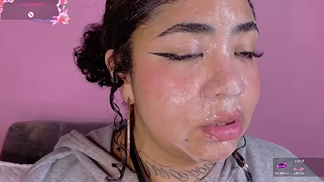 zaya_1n Webbikameraesitys