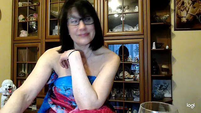 Vlastelina 现场XXX聊天