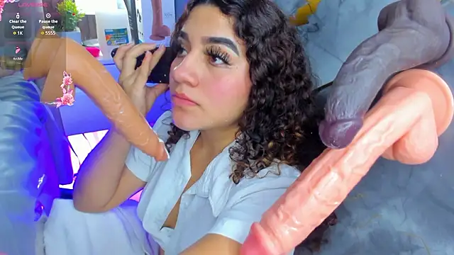 mia_cataleiya's Live XXX Chat