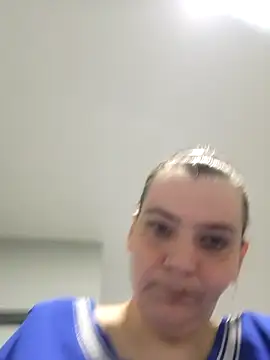 roksa2026のライブXXXチャット