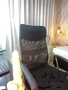 Czat XXX na żywo – Auri__