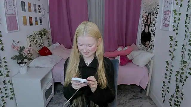 Laly_Peach Obrolan Langsung XXX