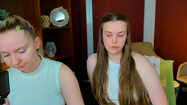 Chatroom XXX en direct de mila_glow1