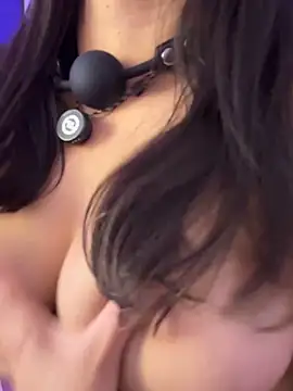 Czat XXX na żywo – mahia_queen