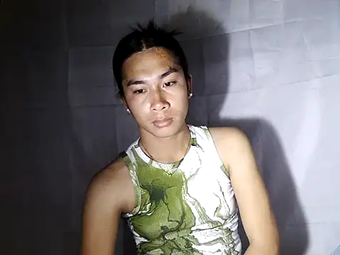 Asian_PrettyAlen Webbikameraesitys