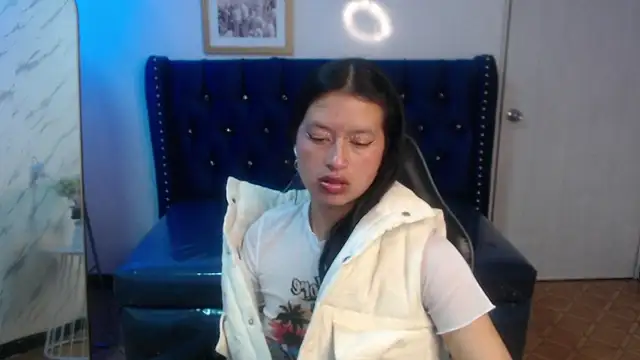 Candy_Rose_v élő XXX-chatje