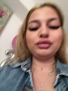 دردشة AllysonK الجنسية المباشرة