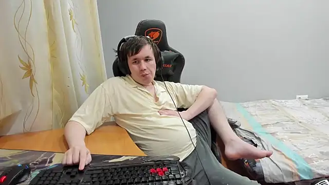 iliaskrislove élő XXX-chatje