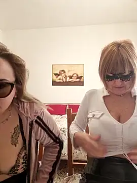 Gattina74's Webcam Show