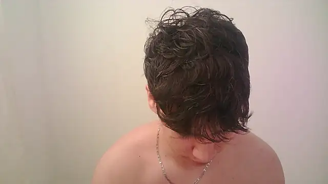 zeus_181 élő XXX-chatje