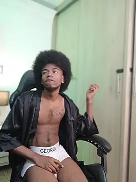 AllexJacob élő XXX-chatje